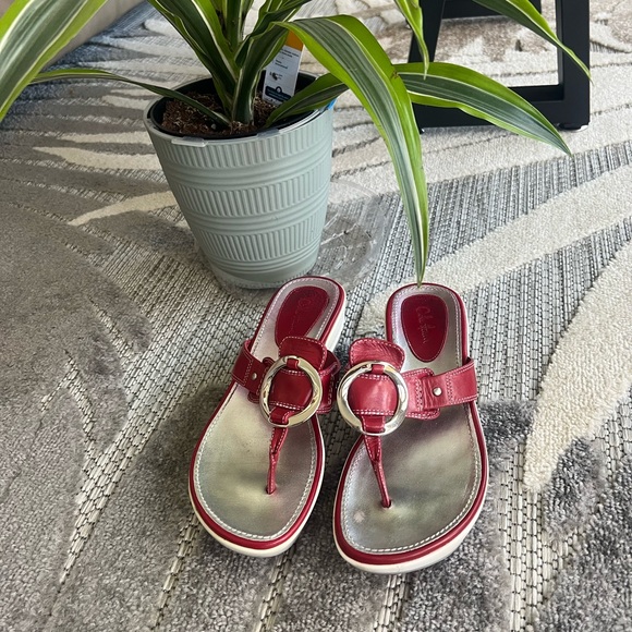 Cole Haan red leather sandles - Picture 1 of 3